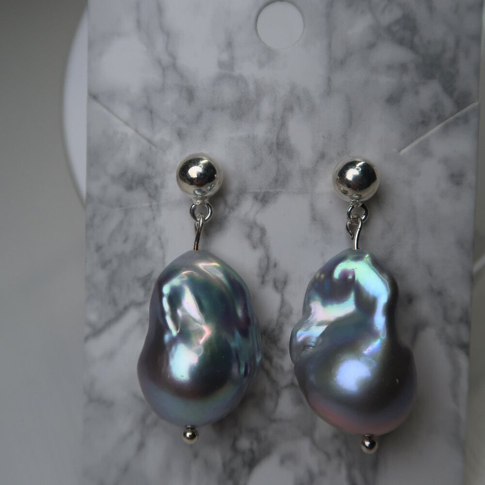 ✨ Stunning Silver Blue Freshwater Baroque Pearl Earrings